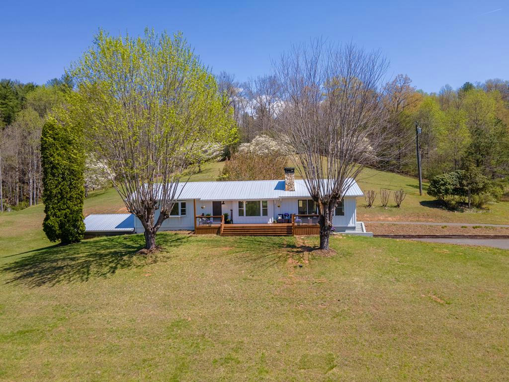 198 WELCOME LN, OTTO, NC 28763, photo 1 of 61