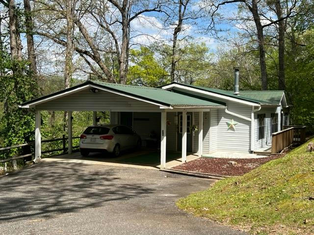 30 MIDDLE DR, FRANKLIN, NC 28734, photo 1 of 39